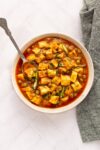 Matar paneer